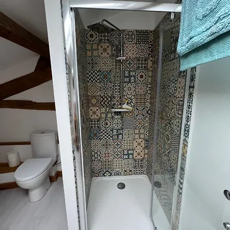 Virolet Barn * Queaux