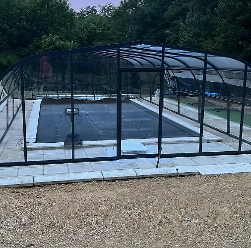 Virolet Barn * Queaux