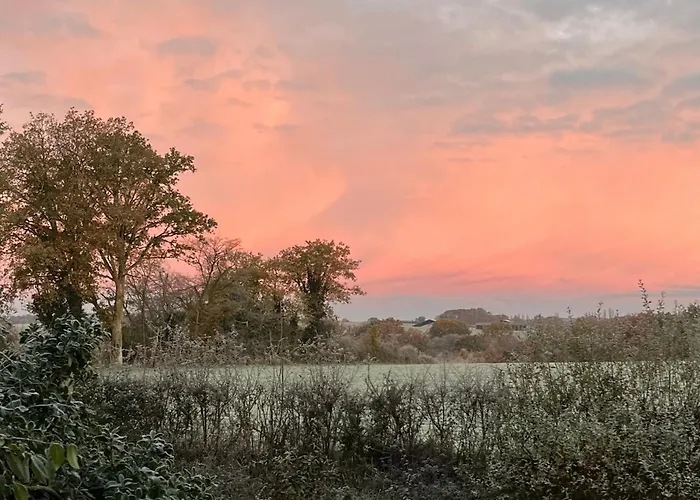 Virolet Barn * Queaux