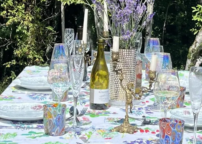 Virolet Barn * Queaux