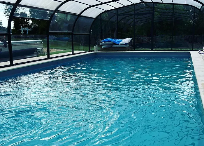 Дом отдыха Virolet Barn Queaux